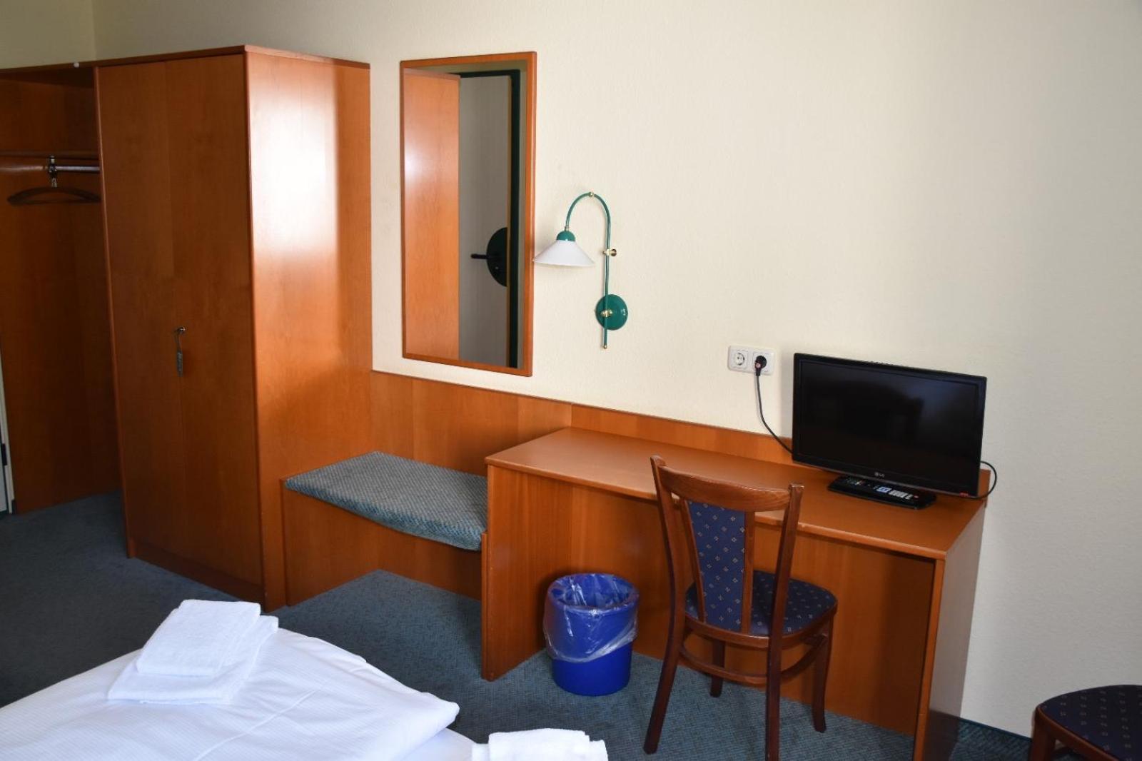 Arc Hotel Kabelsketal Exteriör bild
